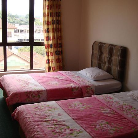 Dorcas Service Apartment - Marina Court كوتا كينابالو المظهر الخارجي الصورة