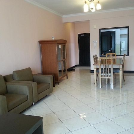 Dorcas Service Apartment - Marina Court كوتا كينابالو المظهر الخارجي الصورة
