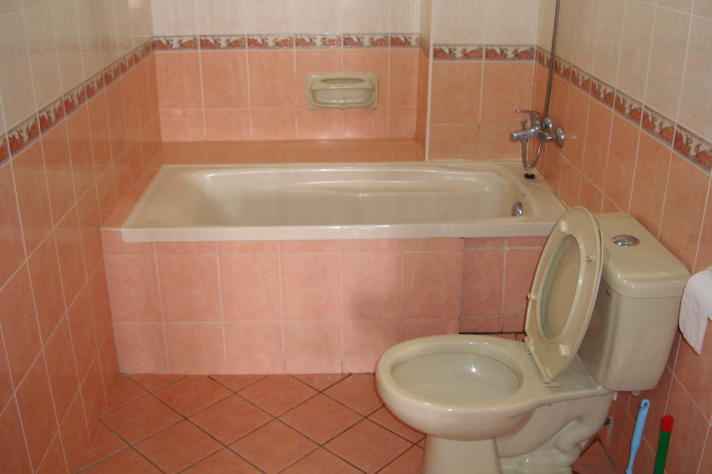 Dorcas Service Apartment - Marina Court كوتا كينابالو الغرفة الصورة
