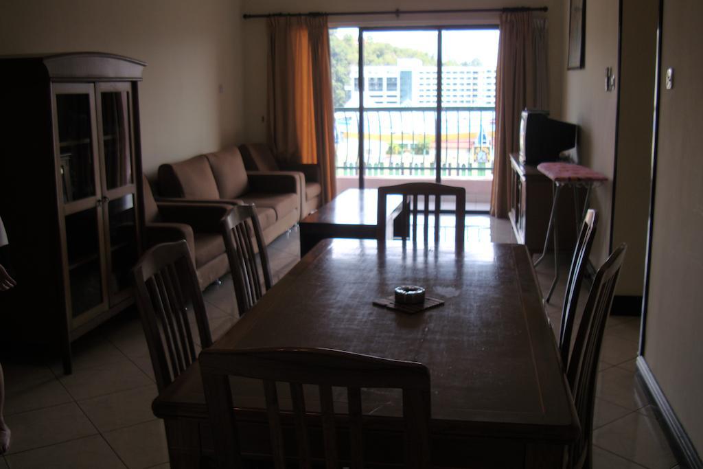 Dorcas Service Apartment - Marina Court كوتا كينابالو الغرفة الصورة