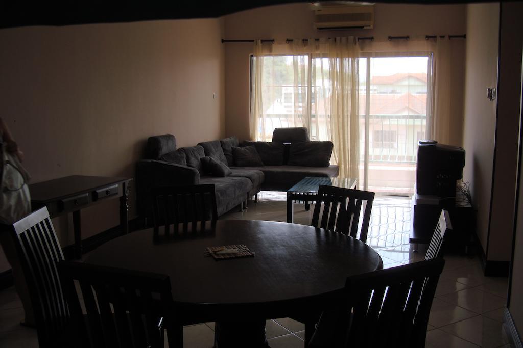 Dorcas Service Apartment - Marina Court كوتا كينابالو المظهر الخارجي الصورة