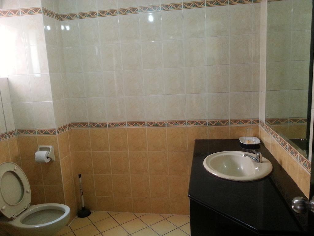 Dorcas Service Apartment - Marina Court كوتا كينابالو المظهر الخارجي الصورة